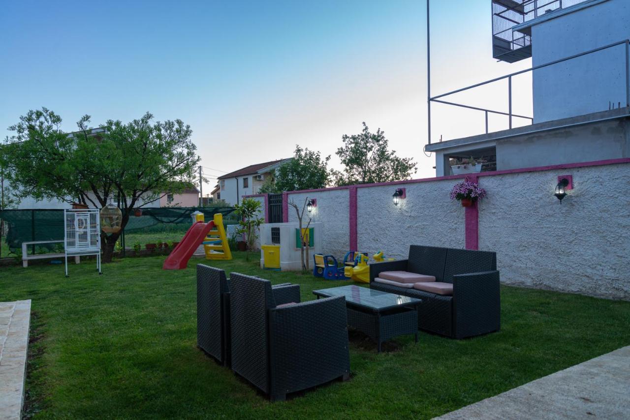 Apartman Mona Podgorica Extérieur photo